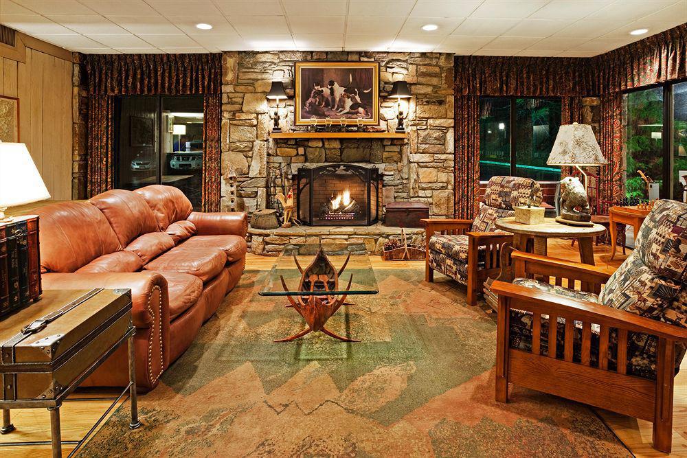 Holiday Inn Asheville East-Blue Ridge Pkwy By Ihg Interior photo