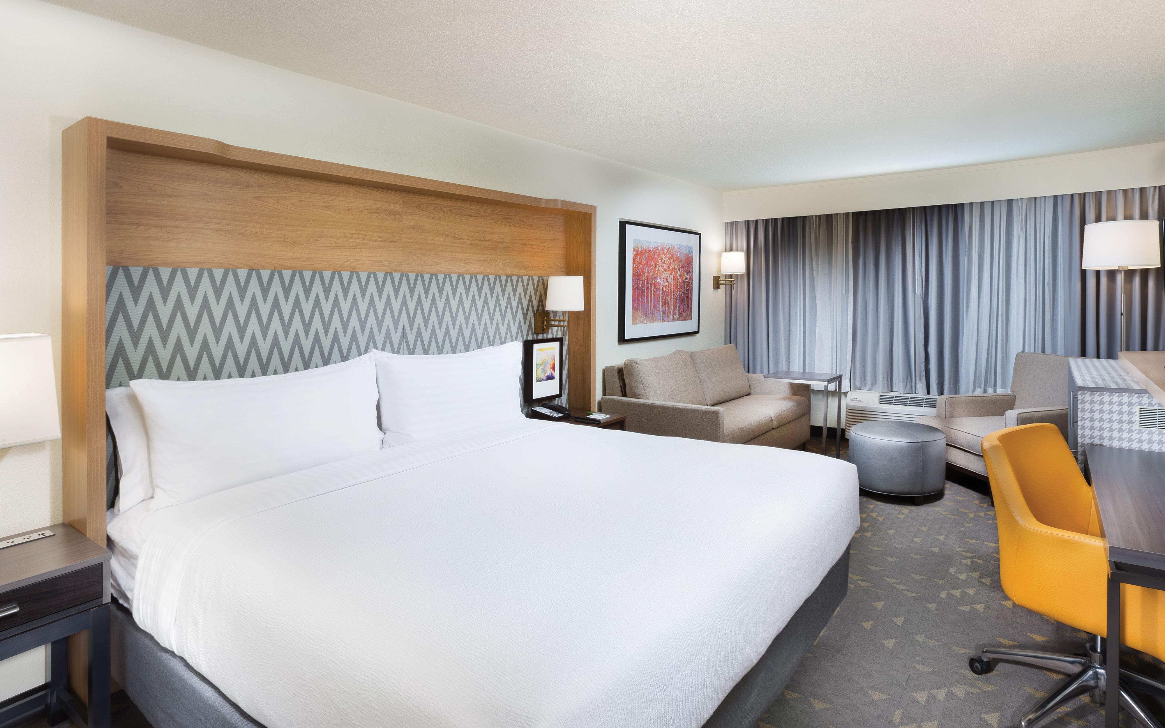 Holiday Inn Asheville East-Blue Ridge Pkwy By Ihg Exterior photo